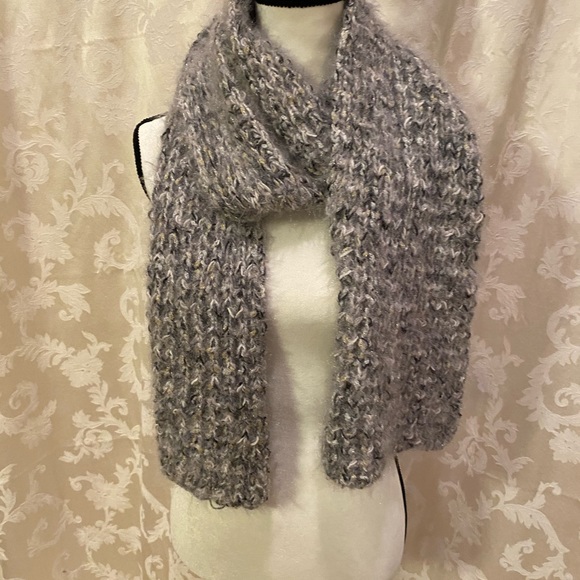 Scarf - Picture 7 of 7